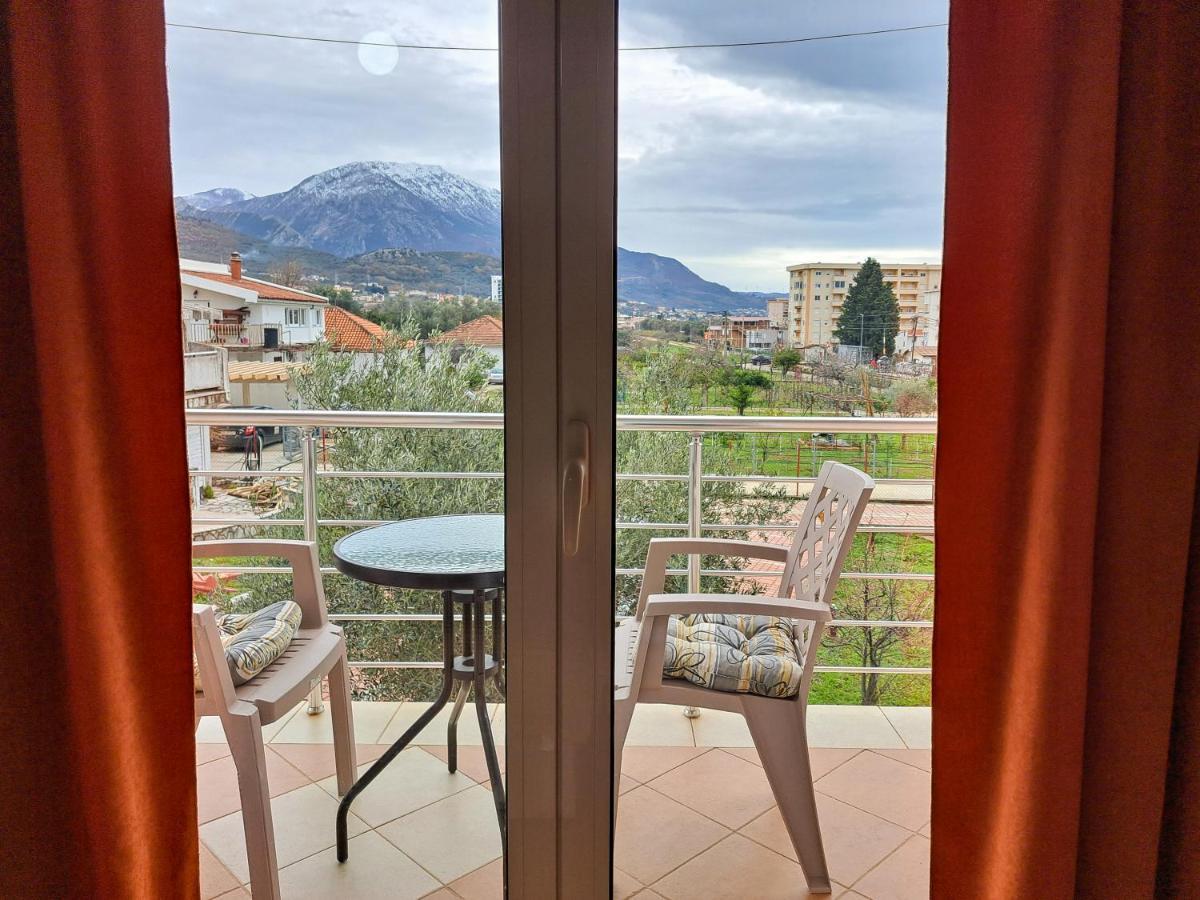 Jasmin Apartmani Bar Luaran gambar