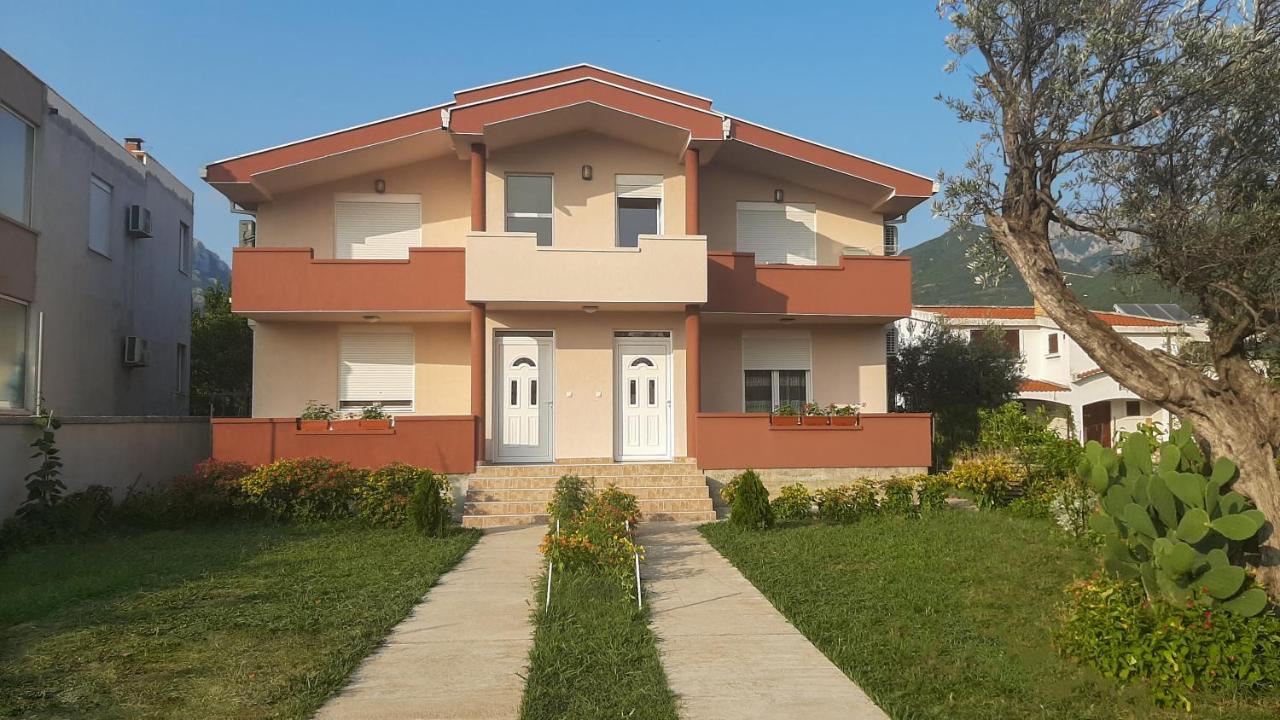 Jasmin Apartmani Bar Luaran gambar