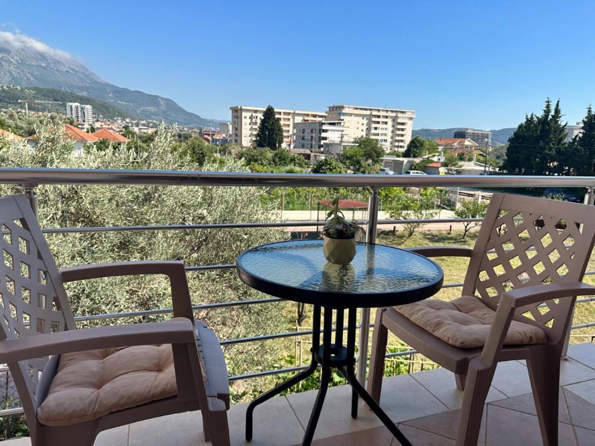 Jasmin Apartmani Bar Luaran gambar