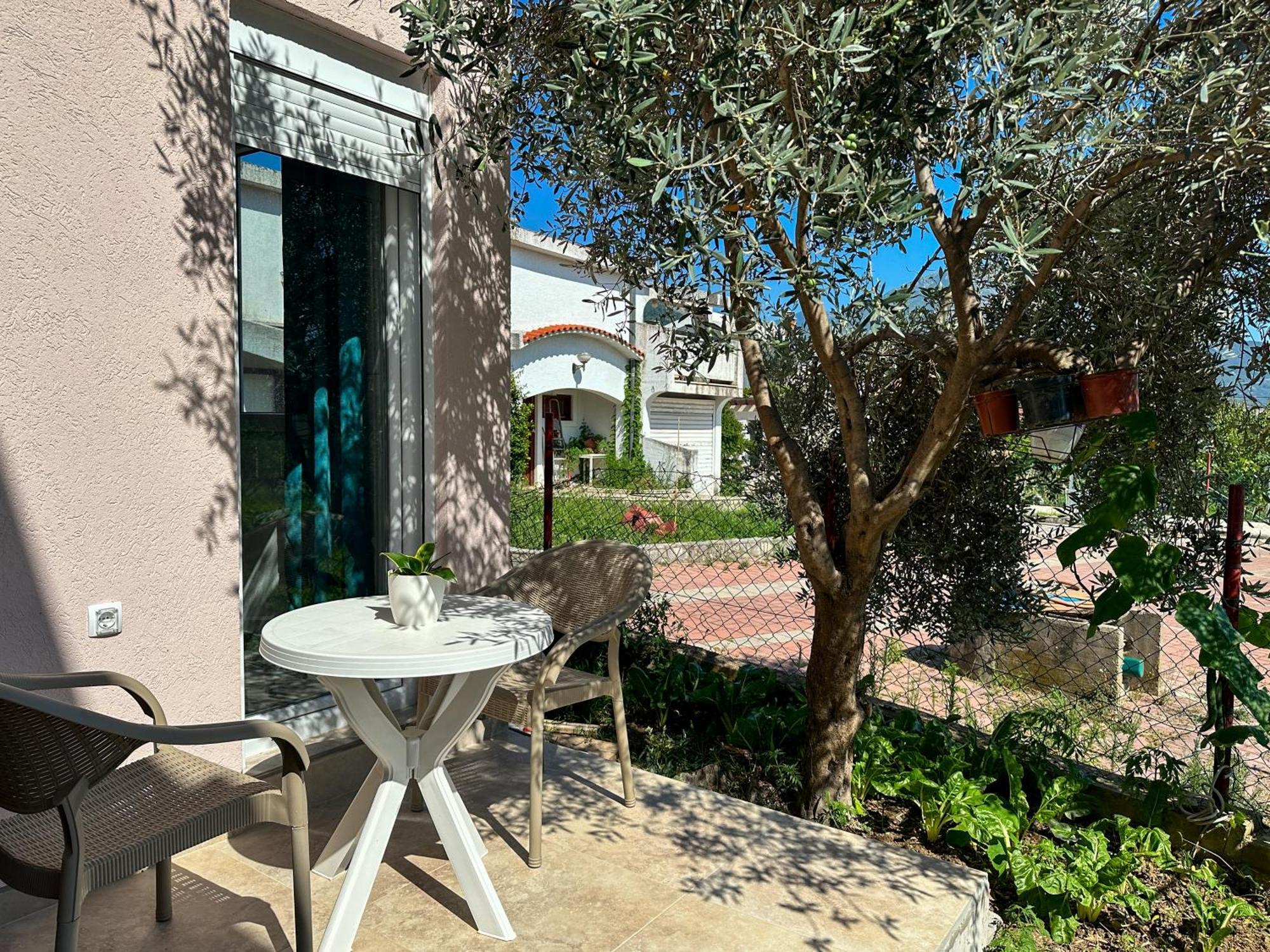 Jasmin Apartmani Bar Luaran gambar