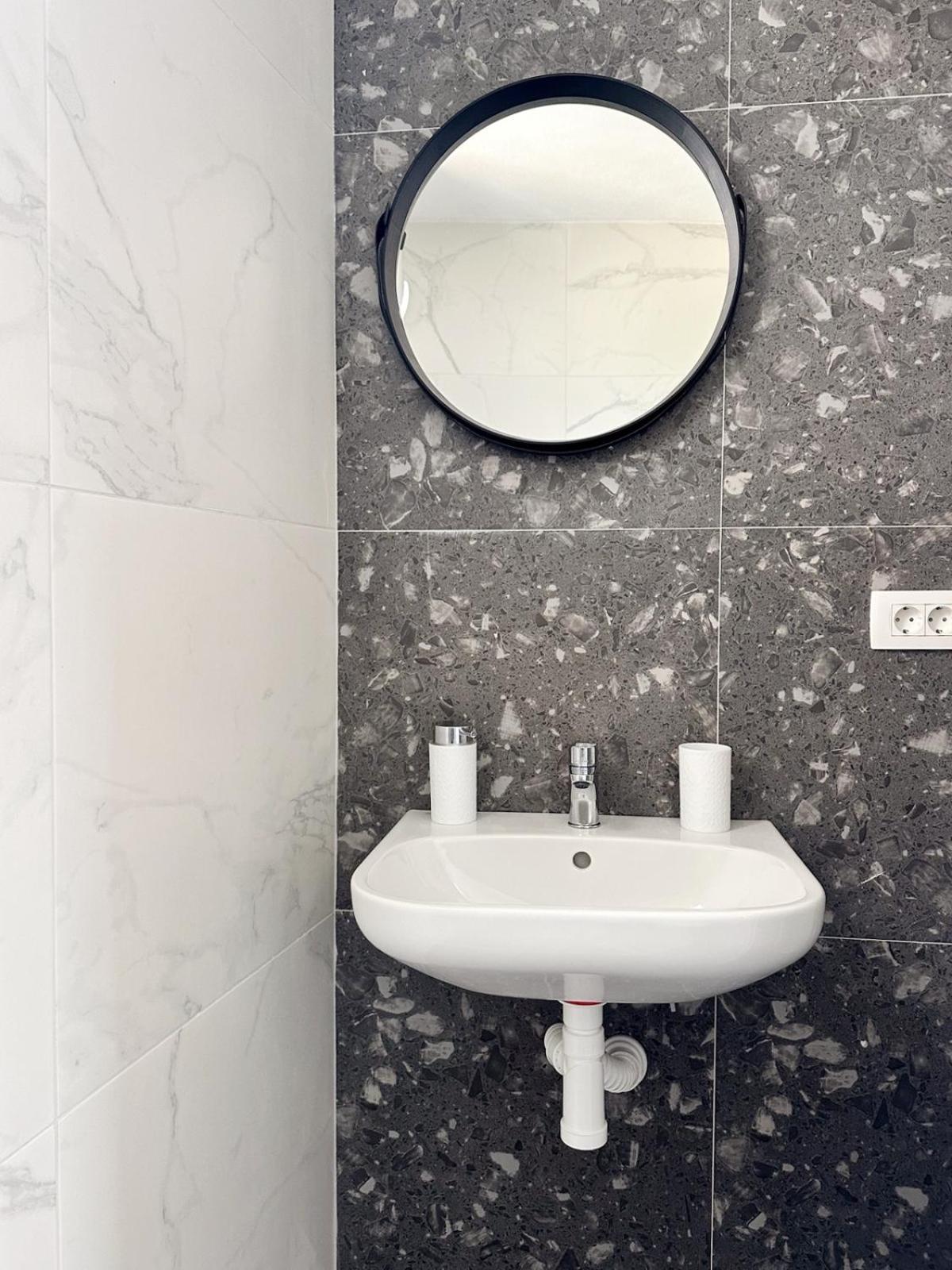 Jasmin Apartmani Bar Luaran gambar