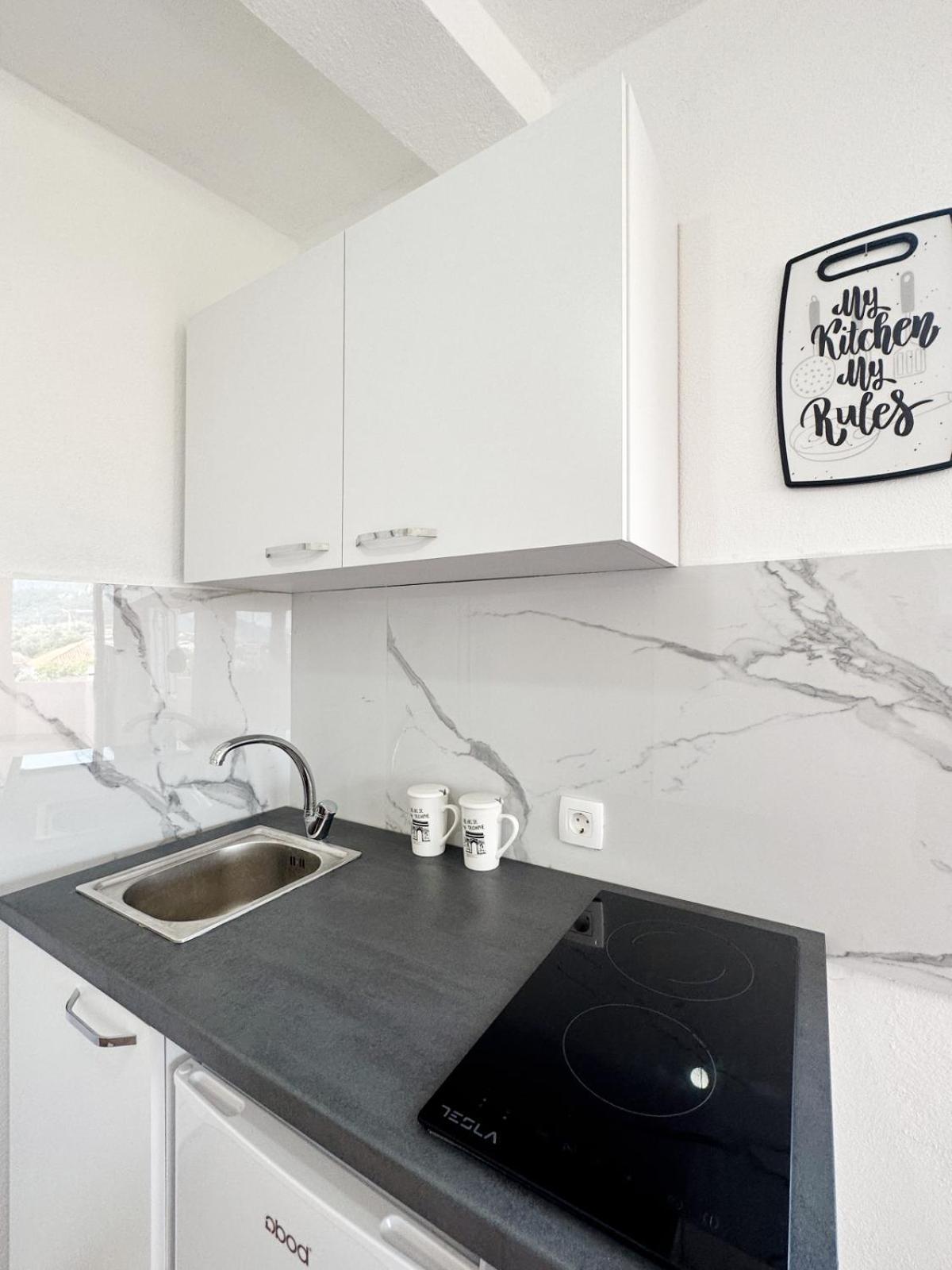 Jasmin Apartmani Bar Luaran gambar