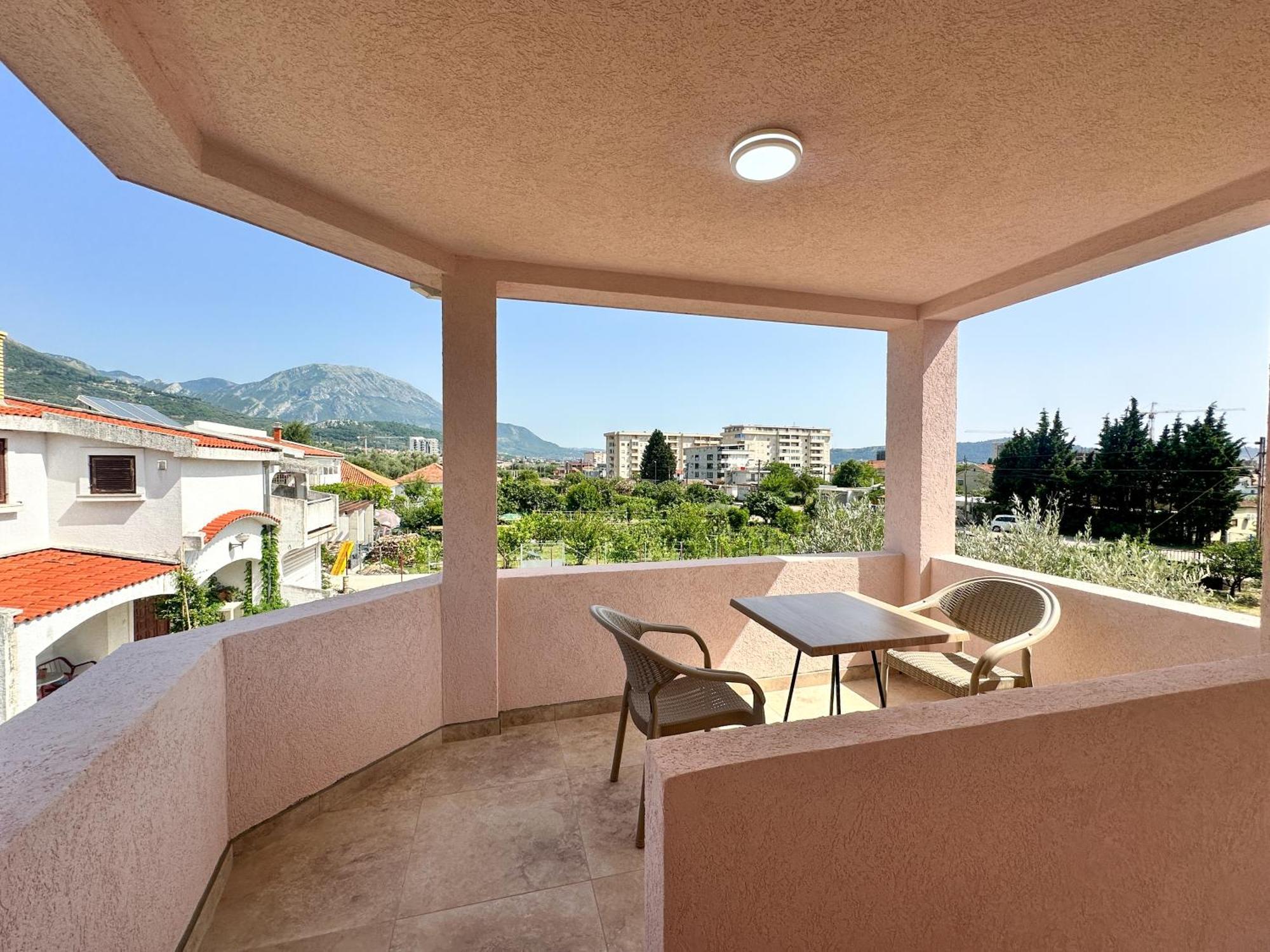 Jasmin Apartmani Bar Luaran gambar