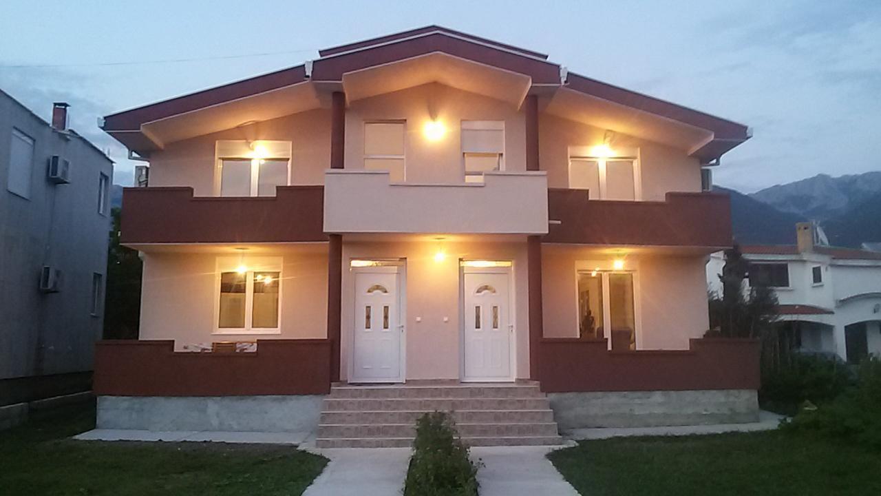 Jasmin Apartmani Bar Luaran gambar